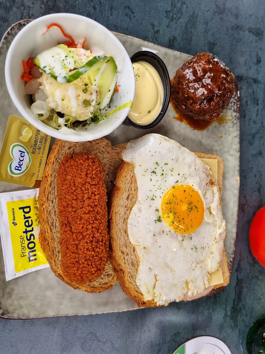 Danny's Cafe Photos 2